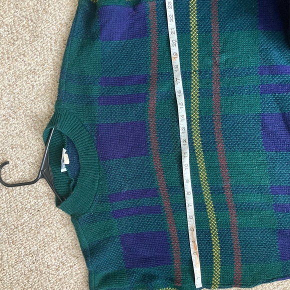 Vintage Plaid Sweater - Picture 5 of 8
